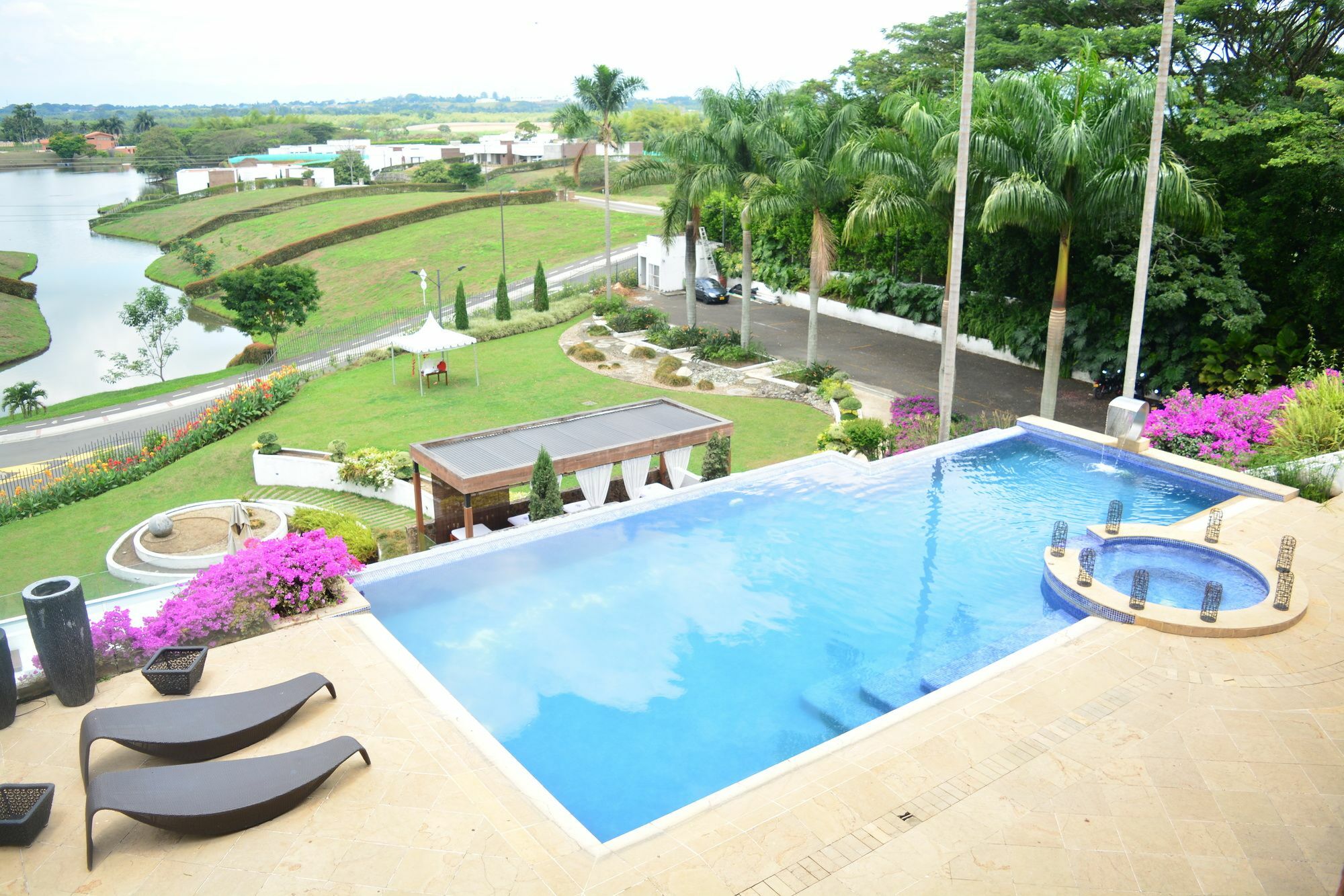 Visus Boutique & Hotel 5*