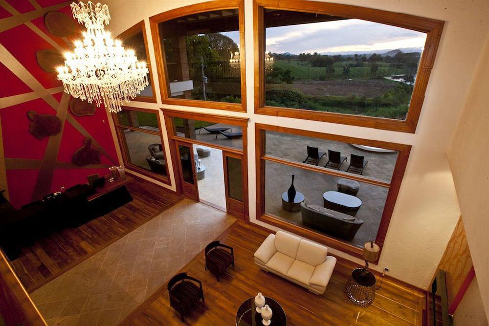 Visus Boutique & 5* Pereira
